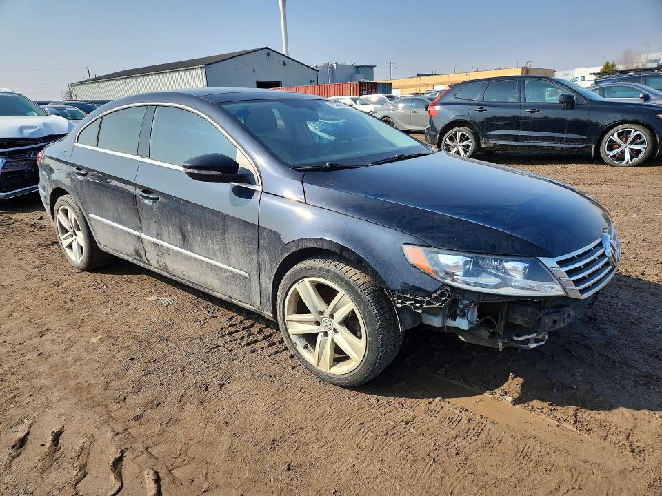 79444945 :رقم المزاد ، WVWBN7AN7FE828247 vin ، 2015 Volkswagen Cc مزاد بيع