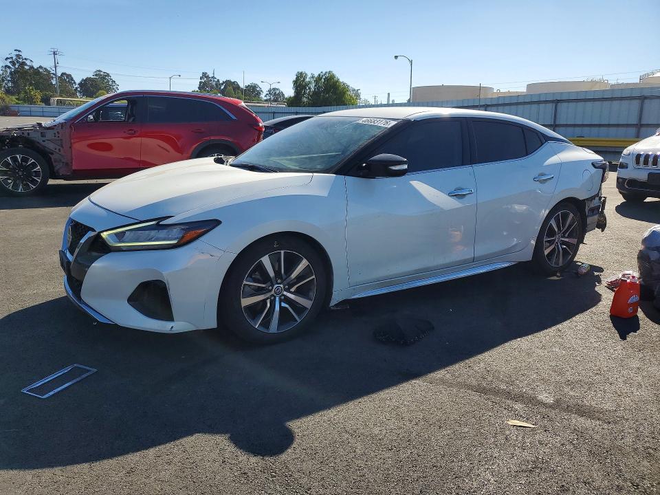 46683176 :رقم المزاد ، 1N4AA6AV8KC370702 vin ، 2019 Nissan Maxima مزاد بيع
