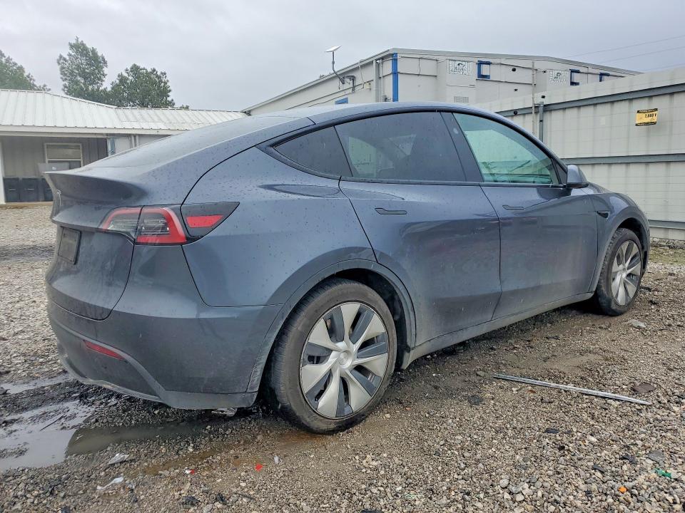 79236585 :رقم المزاد ، 7SAYGDED3PF964771 vin ، 2023 Tesla Model Y مزاد بيع