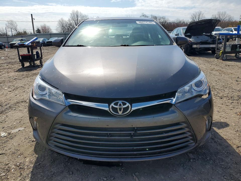 46274146 :رقم المزاد ، 4T1BF1FK7HU792184 vin ، 2017 Toyota Camry مزاد بيع