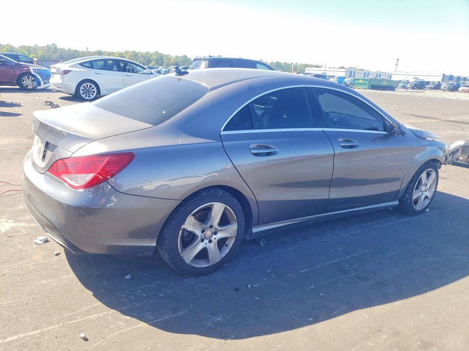 46898766 :رقم المزاد ، WDDSJ4EB0HN400118 vin ، 2017 Mercedes-benz Cla مزاد بيع