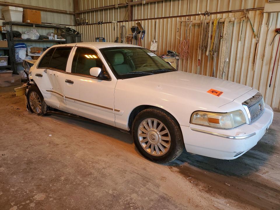 2008 Mercury Grand Marquis მანქანა იყიდება აუქციონზე, vin: 2MEFM75V98X646967, აუქციონის ნომერი: 45773216