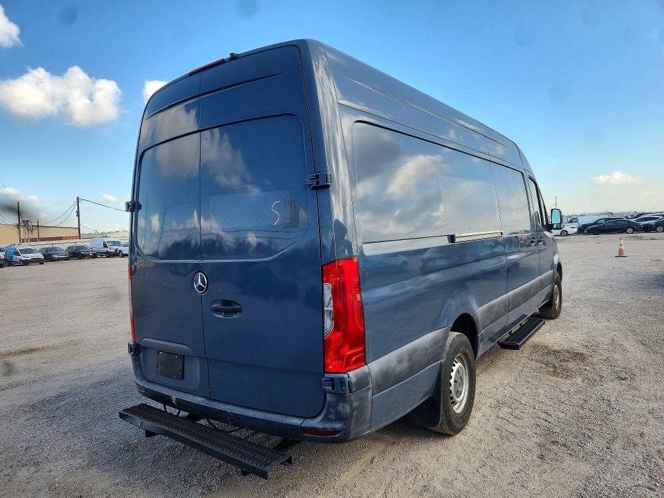 2019 Mercedes-benz Sprinter მანქანა იყიდება აუქციონზე, vin: WD4PF1CD6KP135632, აუქციონის ნომერი: 79969725