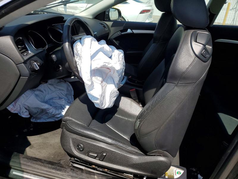 Продажа на аукционе авто 2012 Audi A5, vin: WAULFAFR0CA007517, номер лота: 47385676