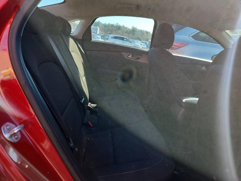 2020 Kia Forte მანქანა იყიდება აუქციონზე, vin: 3KPF24AD6LE183249, აუქციონის ნომერი: 79281035