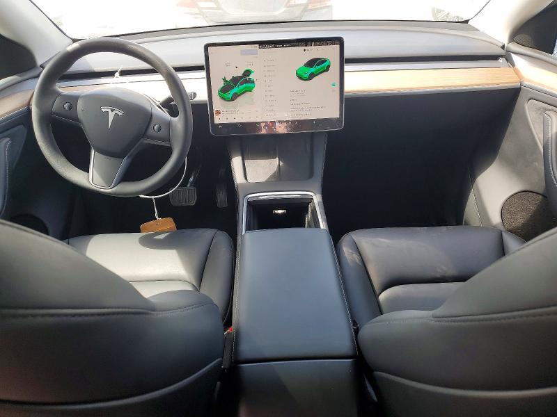 2024 Tesla Model Y მანქანა იყიდება აუქციონზე, vin: 7SAYGDEE4RA333052, აუქციონის ნომერი: 41996556