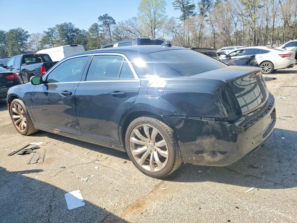 45988356 :رقم المزاد ، 2C3CCAAG9JH165052 vin ، 2018 Chrysler 300 مزاد بيع