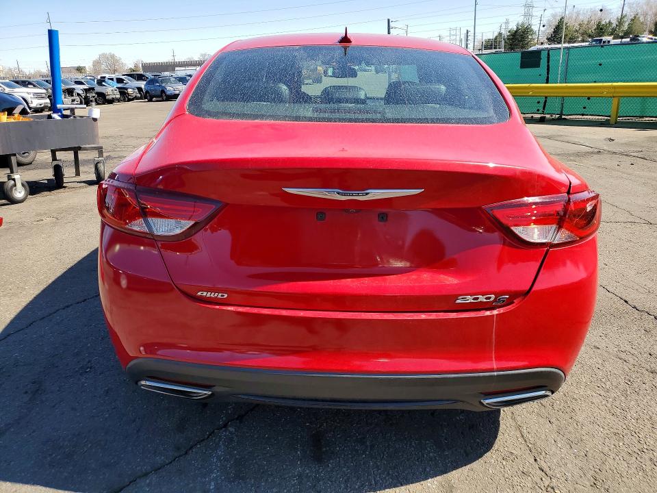 41897966 :رقم المزاد ، 1C3CCCDG7GN158463 vin ، 2016 Chrysler 200 مزاد بيع