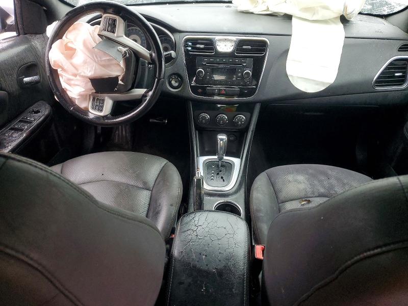 45804716 :رقم المزاد ، 1C3CCBBG5EN114679 vin ، 2014 Chrysler 200 مزاد بيع