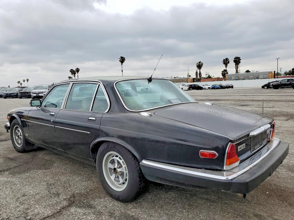 47602446 :رقم المزاد ، SAJAY134XGC438696 vin ، 1986 Jaguar Xj6 مزاد بيع