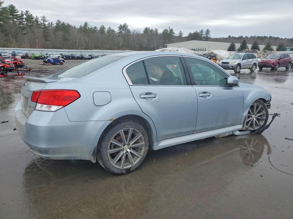 42052996 :رقم المزاد ، 4S3BMCG66D3025336 vin ، 2013 Subaru Legacy مزاد بيع