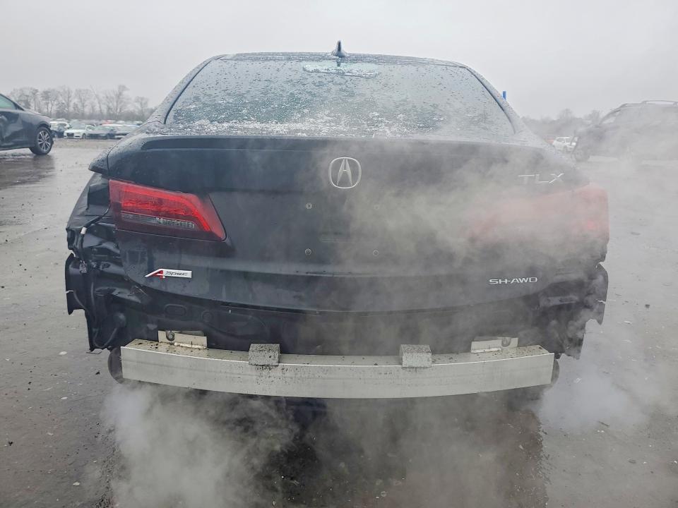 79616345 :رقم المزاد ، 19UUB3F69JA000875 vin ، 2018 Acura Tlx مزاد بيع
