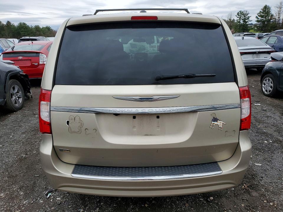 2016 Chrysler Town & Country მანქანა იყიდება აუქციონზე, vin: 2C4RC1BG8GR279728, აუქციონის ნომერი: 47926986