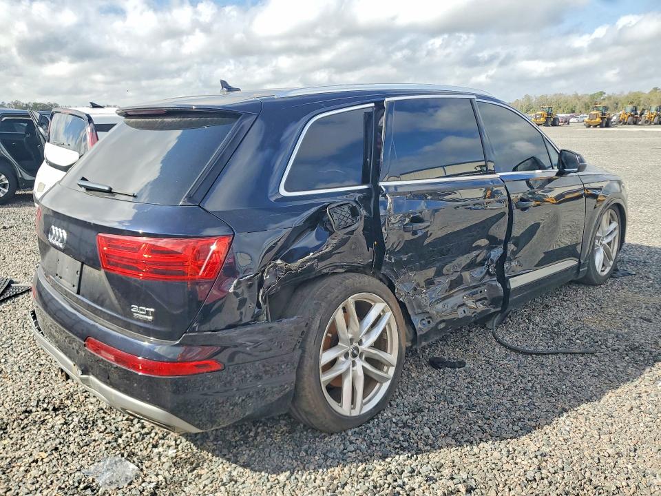 Aukcja sprzedaży 2017 Audi Q7, vin: WA1VAAF7XHD018923, numer aukcji: 79931775