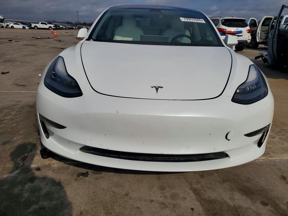 Продажа на аукционе авто 2018 Tesla Model 3, vin: 5YJ3E1EB9JF098155, номер лота: 79953565