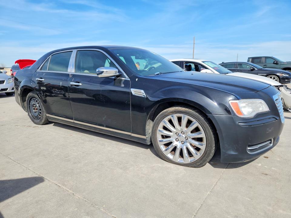 46408706 :رقم المزاد ، 2C3CCAAG6EH343148 vin ، 2014 Chrysler 300 مزاد بيع