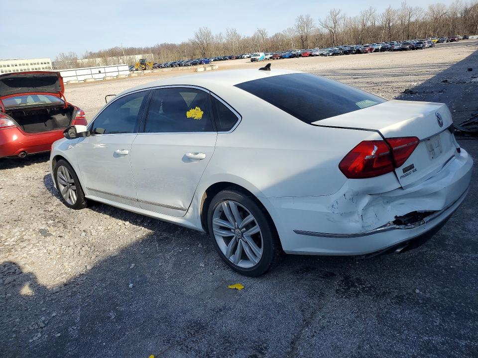 47287606 :رقم المزاد ، 1VWCS7A36GC018923 vin ، 2016 Volkswagen Passat مزاد بيع