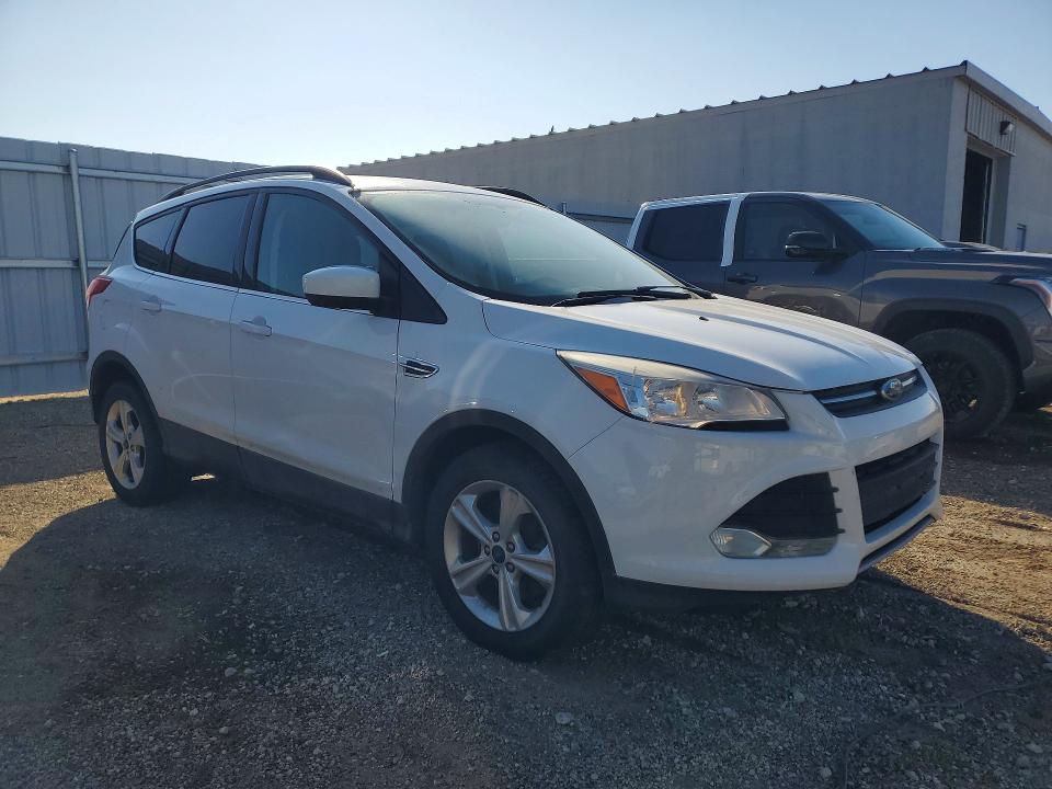 Продажа на аукционе авто 2015 Ford Escape, vin: 1FMCU9GX9FUB09031, номер лота: 45538346