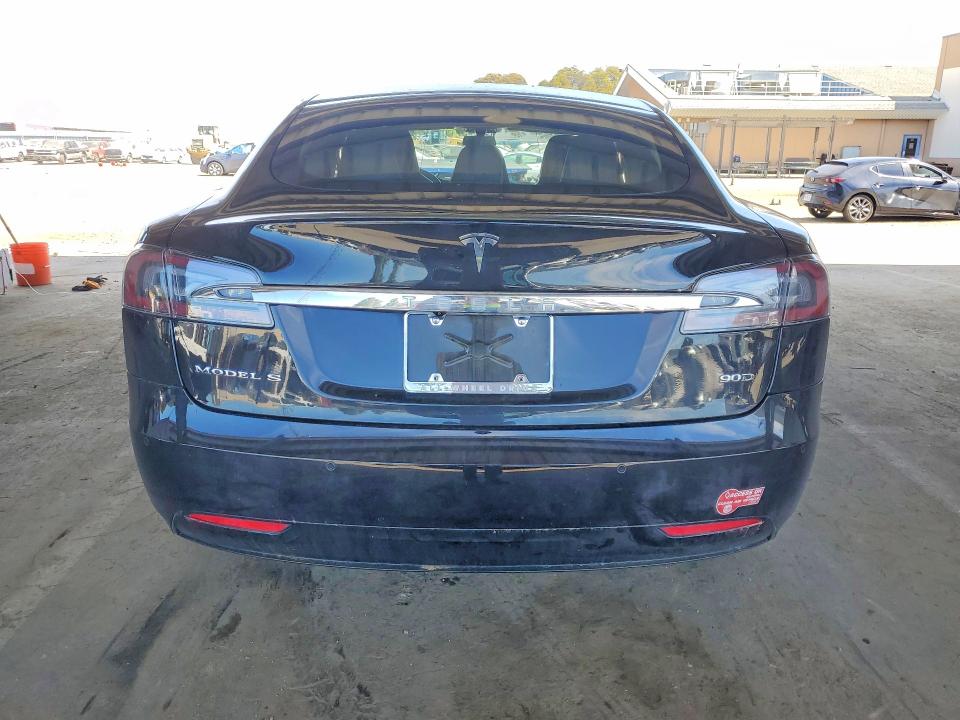 Auction sale of the 2016 Tesla Model S, vin: 5YJSA1E25GF169691, lot number: 47300806