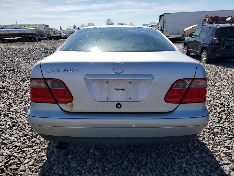 1999 Mercedes-benz Clk მანქანა იყიდება აუქციონზე, vin: WDBLJ65G4XF112244, აუქციონის ნომერი: 47349736