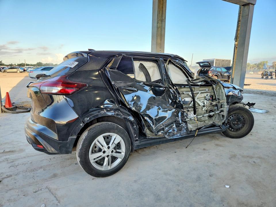 2021 Nissan Kicks მანქანა იყიდება აუქციონზე, vin: 3N1CP5BV6ML485786, აუქციონის ნომერი: 47659506