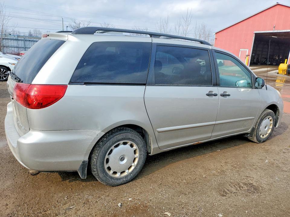 Продажа на аукционе авто 2007 Toyota Sienna, vin: 5TDZK29C57S070241, номер лота: 47012846