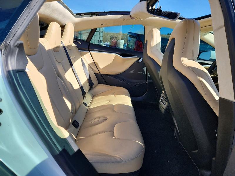 Продаж на аукціоні авто 2016 Tesla Model S, vin: 5YJSA1E27GF164945, номер лоту: 45824516