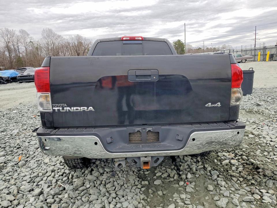 79427675 :رقم المزاد ، 5TBBV54198S506180 vin ، 2008 Toyota Tundra مزاد بيع