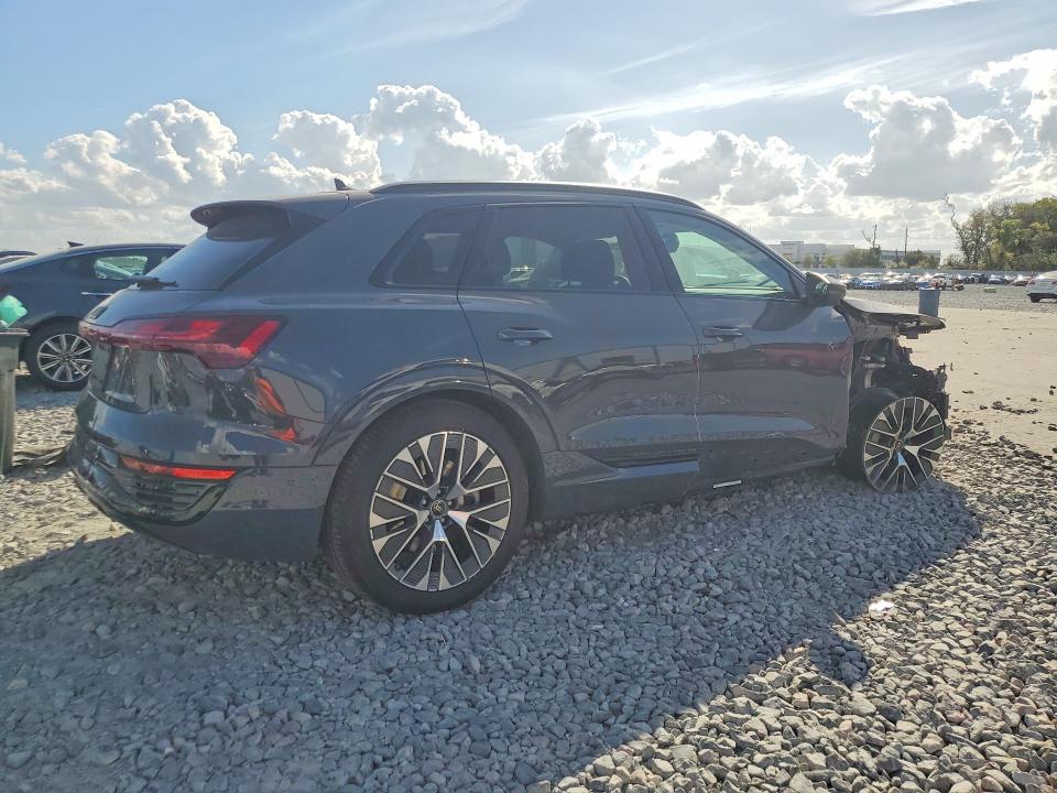 79380225 :رقم المزاد ، WA15AAGE7RB066566 vin ، 2024 Audi Q8 E-tron مزاد بيع