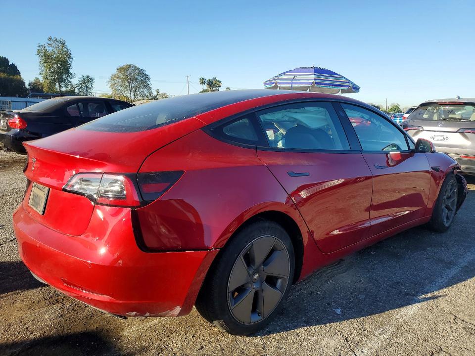 46711866 :رقم المزاد ، 5YJ3E1EA8NF340544 vin ، 2022 Tesla Model 3 مزاد بيع