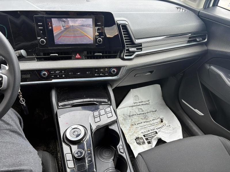 2023 Kia Sportage Hybrid მანქანა იყიდება აუქციონზე, vin: KNDPUCAG1P7101680, აუქციონის ნომერი: 45967556