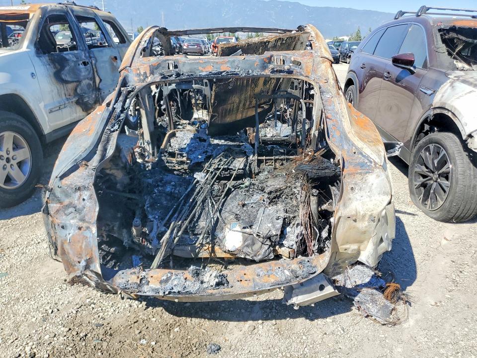 46236776 :رقم المزاد ، 7SAYGDEDXTF522340 vin ، 2026 Tesla Model Y مزاد بيع