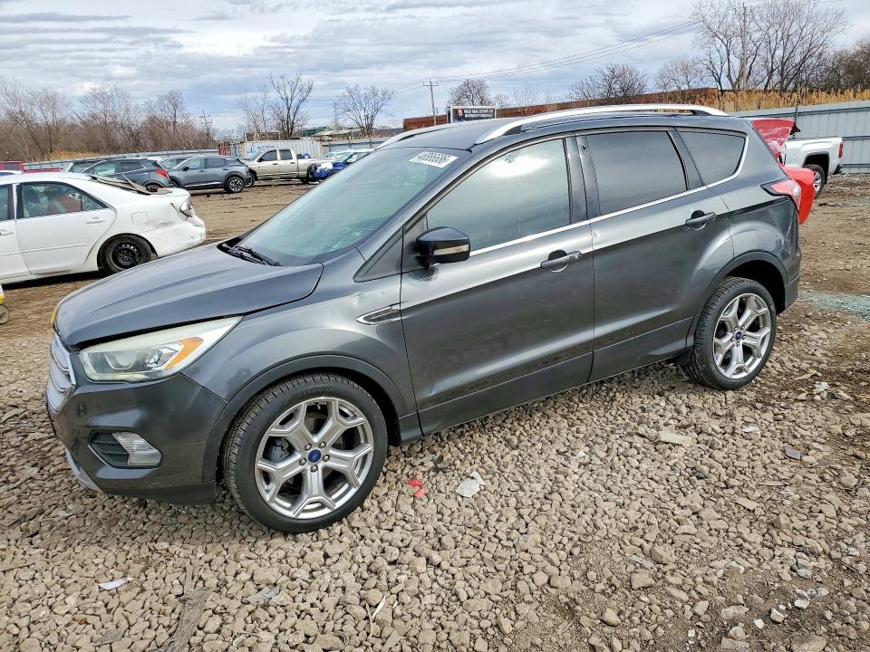 Продаж на аукціоні авто 2017 Ford Escape, vin: 1FMCU0JD0HUA75994, номер лоту: 46886686
