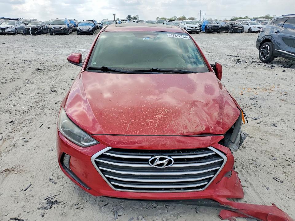 47812736 :رقم المزاد ، 5NPD84LF1HH117120 vin ، 2017 Hyundai Elantra مزاد بيع