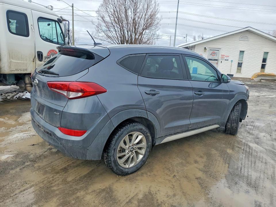 47895216 :رقم المزاد ، KM8J3CA45HU525828 vin ، 2017 Hyundai Tucson مزاد بيع