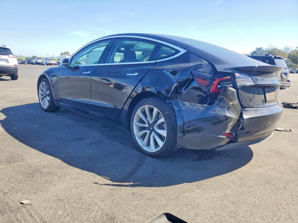 Продажа на аукционе авто 2019 Tesla Model 3, vin: 5YJ3E1EB1KF543120, номер лота: 45490566