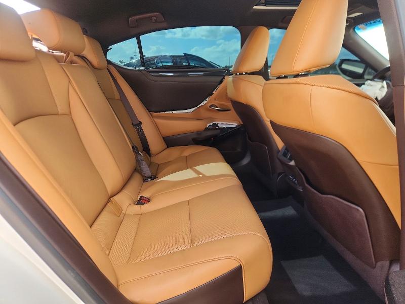 46892386 :رقم المزاد ، 58ACZ1B15MU096922 vin ، 2021 Lexus Es 350 مزاد بيع