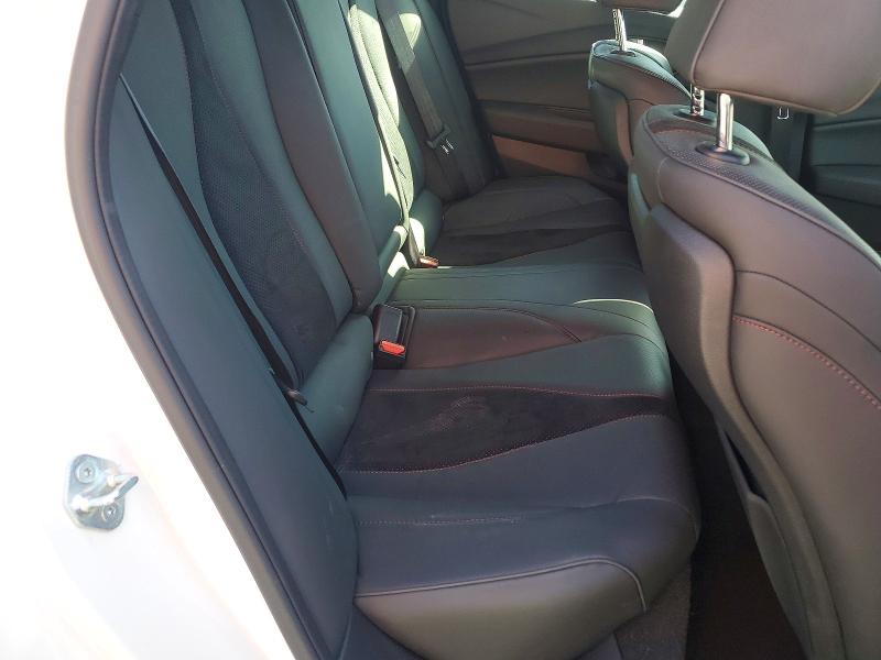 42020106 :رقم المزاد ، 19UUB6F55NA000015 vin ، 2022 Acura Tlx مزاد بيع