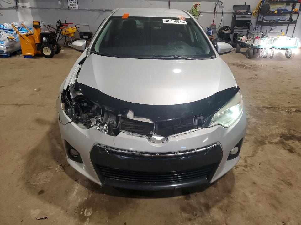 46150616 :رقم المزاد ، 2T1BURHE6FC266266 vin ، 2015 Toyota Corolla S 4dr مزاد بيع