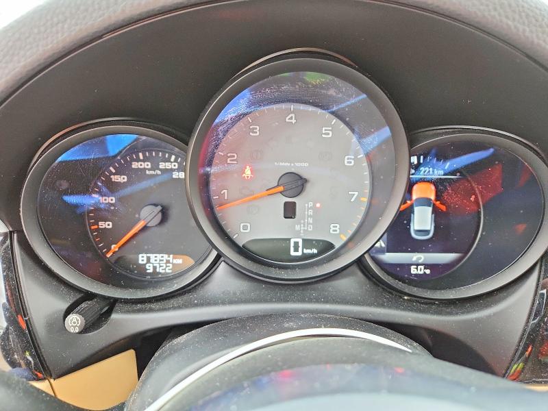 Auction sale of the 2018 Porsche Macan, vin: WP1AB2A5XJLB38454, lot number: 47167256