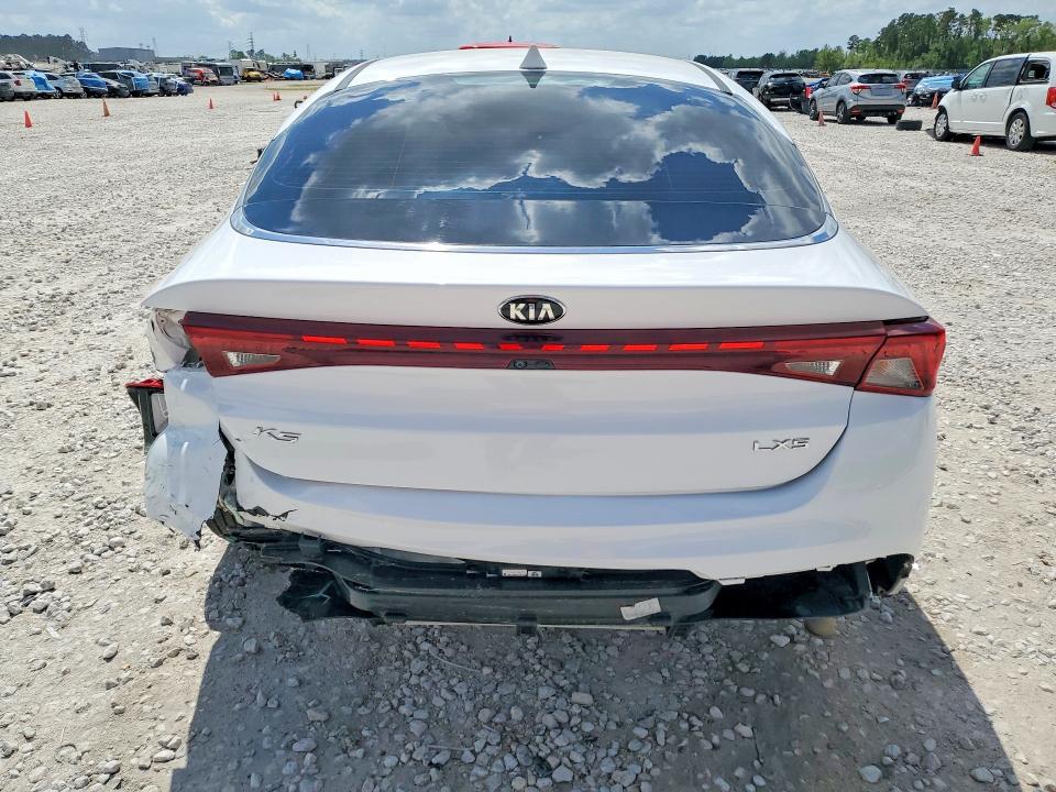 47540056 :رقم المزاد ، 5XXG14J24MG077123 vin ، 2021 Kia K5 مزاد بيع