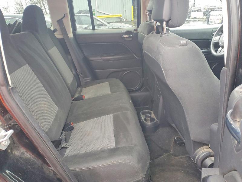 45862706 :رقم المزاد ، 1C4NJPBA2HD137690 vin ، 2017 Jeep Patriot مزاد بيع