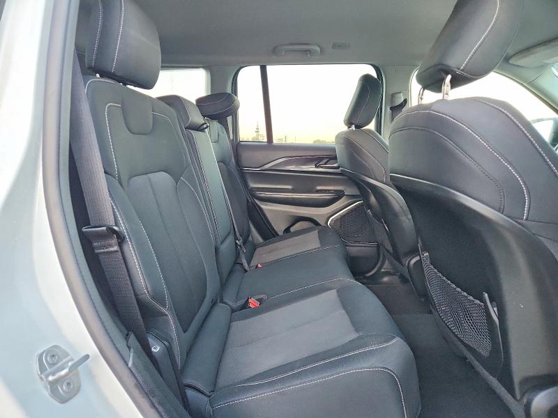 Продажа на аукционе авто 2022 Jeep Grand Cherokee, vin: 1C4RJHAGXN8633564, номер лота: 46639936