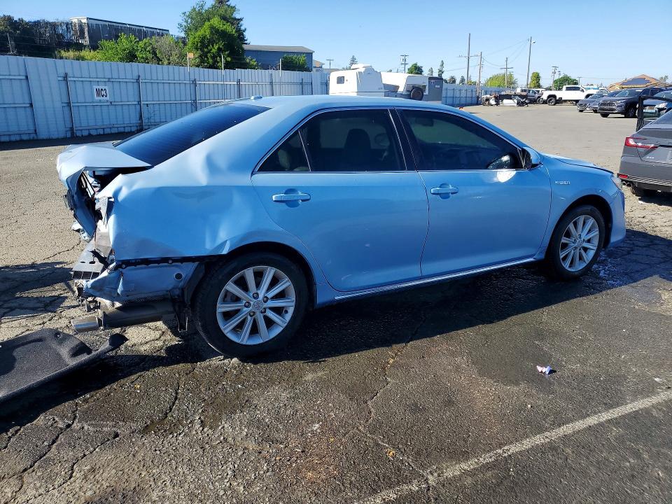 41672486 :رقم المزاد ، 4T1BD1FKXCU017909 vin ، 2012 Toyota Camry Hybrid مزاد بيع