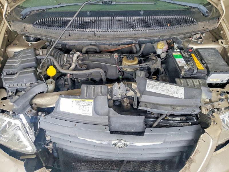 2005 Chrysler Town & Country მანქანა იყიდება აუქციონზე, vin: 1C4GP45R35B288360, აუქციონის ნომერი: 79410365