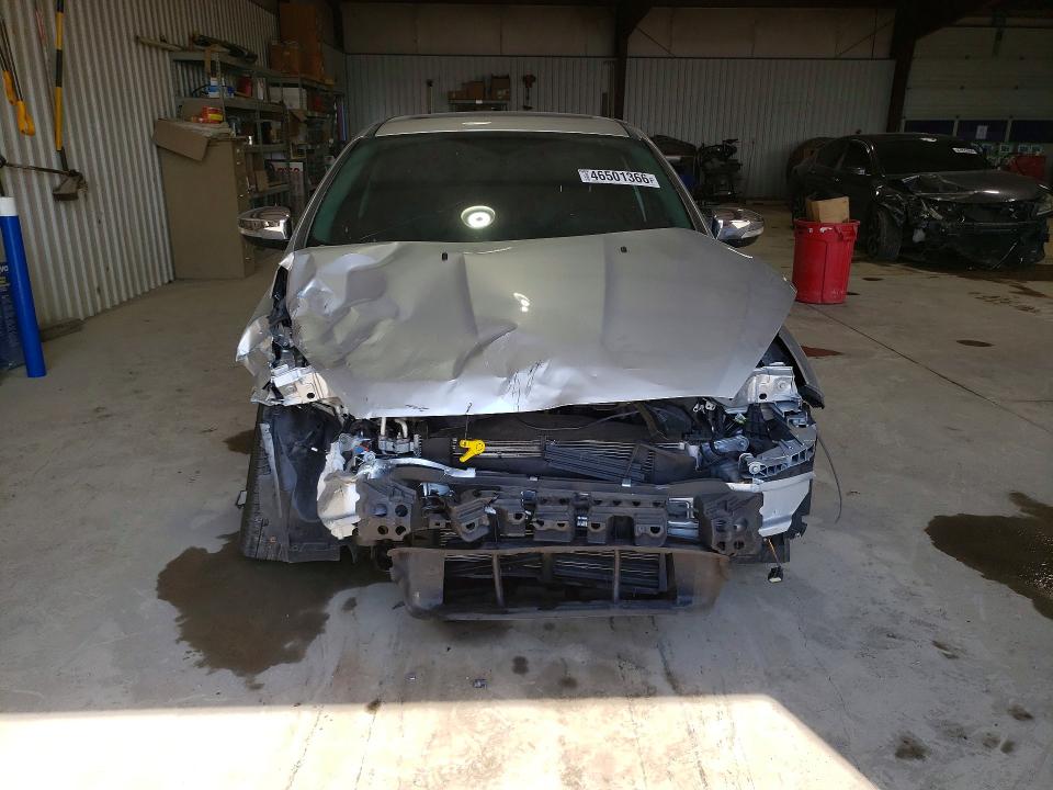 46501366 :رقم المزاد ، 1FADP3N26JL285141 vin ، 2018 Ford Focus مزاد بيع