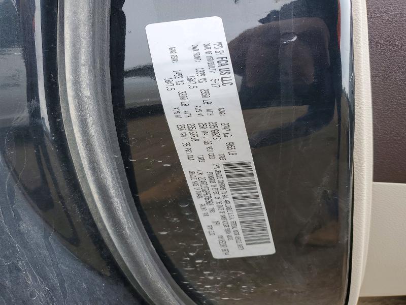 42070196 :رقم المزاد ، 2C4RC1EG8HR796380 vin ، 2017 Chrysler Pacifica مزاد بيع