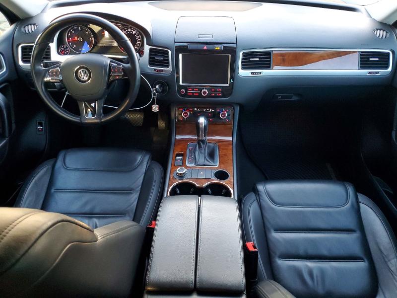 47611086 :رقم المزاد ، WVGEP9BP9DD010343 vin ، 2013 Volkswagen Touareg مزاد بيع