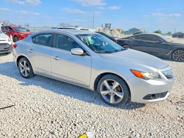 47224036 :رقم المزاد ، 19VDE1F50DE022534 vin ، 2013 Acura Ilx مزاد بيع
