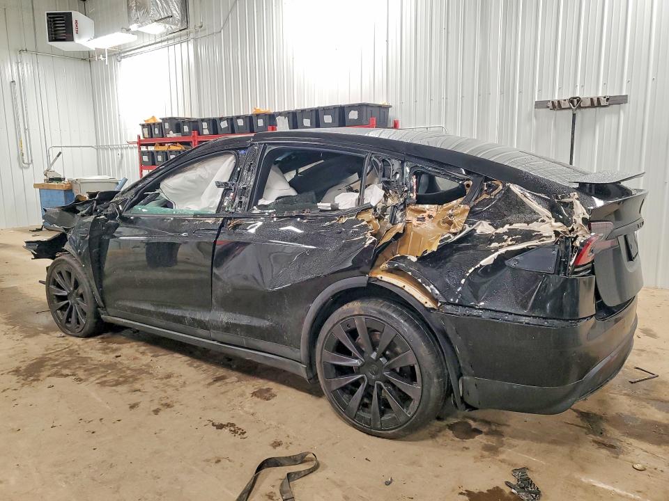 79498595 :رقم المزاد ، 7SAXCBE68NF339230 vin ، 2022 Tesla Model X مزاد بيع